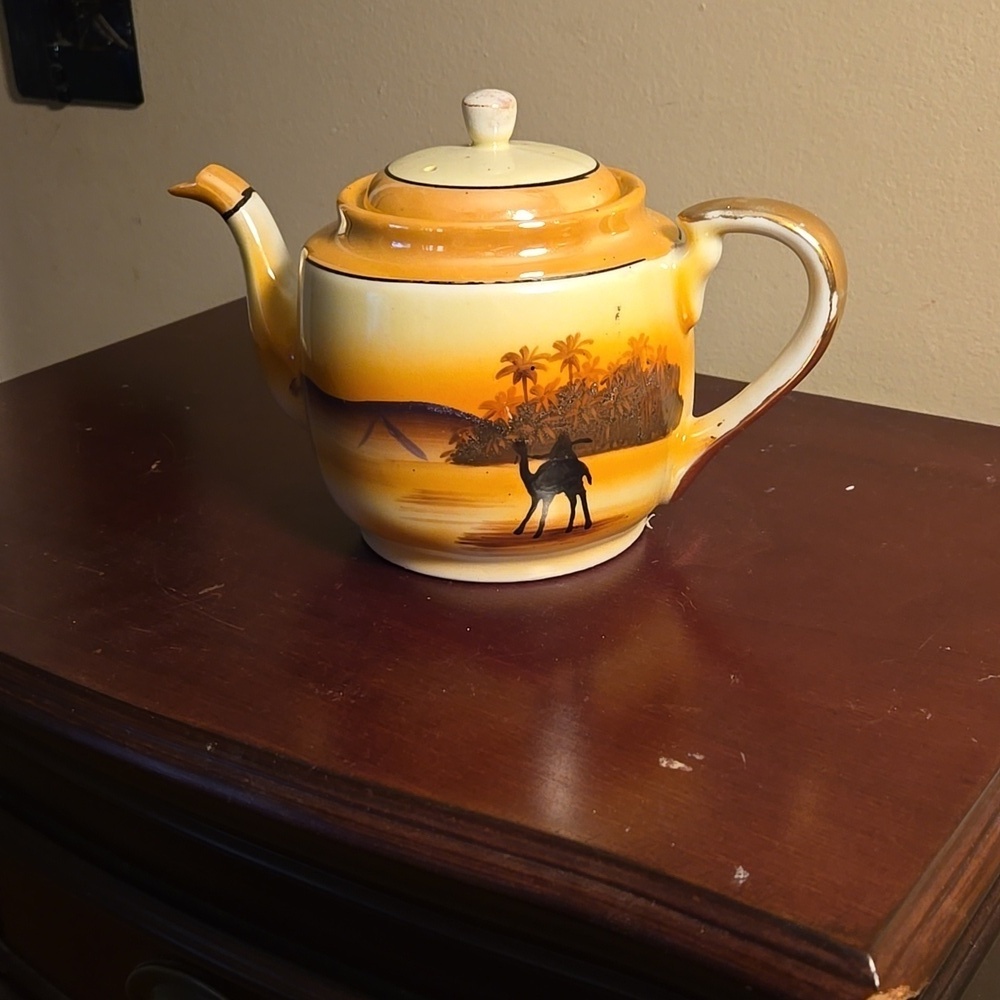 Antique Lusterware Desert Scene Takito Japan Teapot